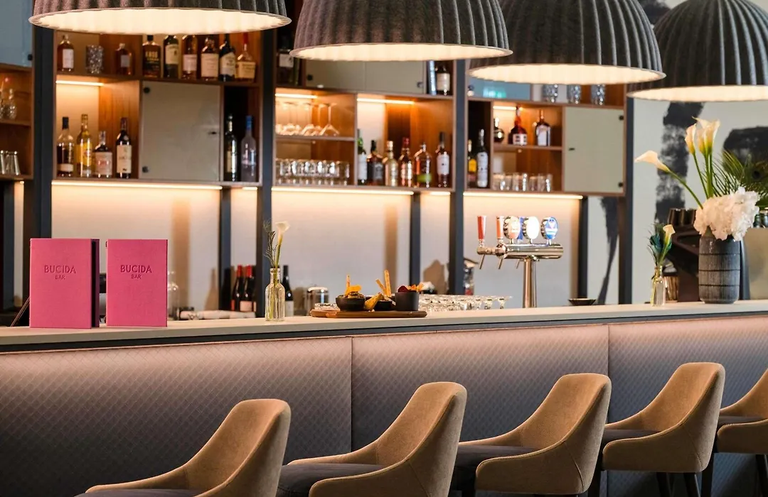 Mercure Geneva Airport-1